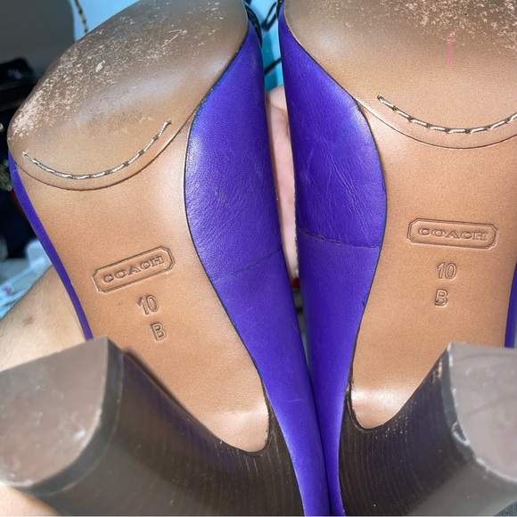Coach Desaree Leather Ultra Violet Purple Round Toe Dogleash Pumps Heel Size 10B - Picture 10 of 13